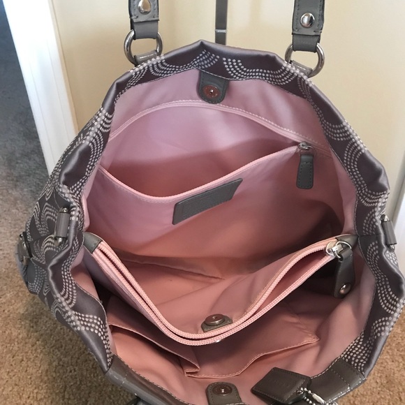 Silver coach tote - Picture 3 of 3